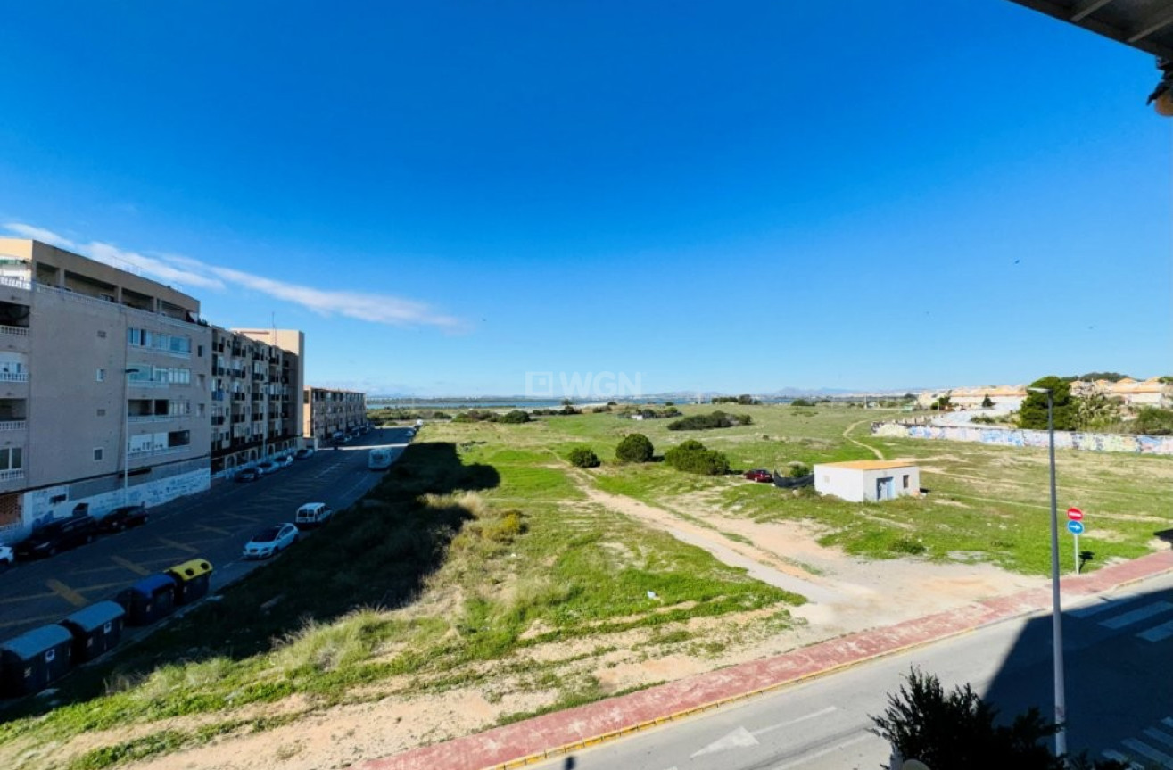 Resale - Apartment / flat - La Mata - Costa Blanca