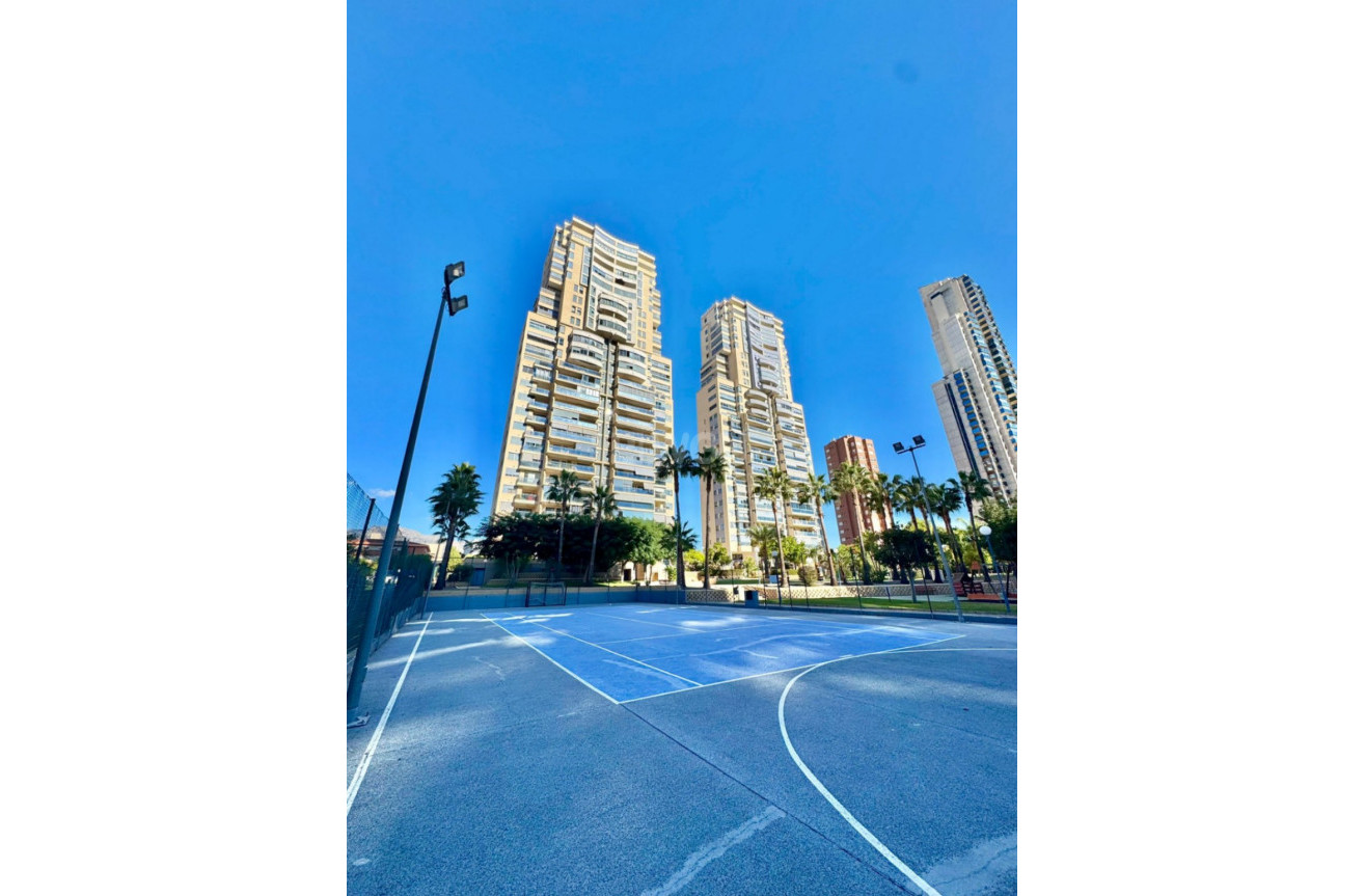 Odsprzedaż - Mieszkanie w bloku - Benidorm - Costa Blanca