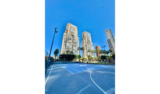 Odsprzedaż - Mieszkanie w bloku - Benidorm - Costa Blanca