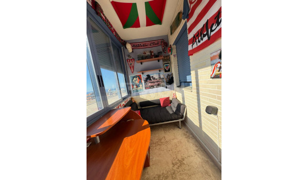 Odsprzedaż - Mieszkanie w bloku - Benidorm - Costa Blanca