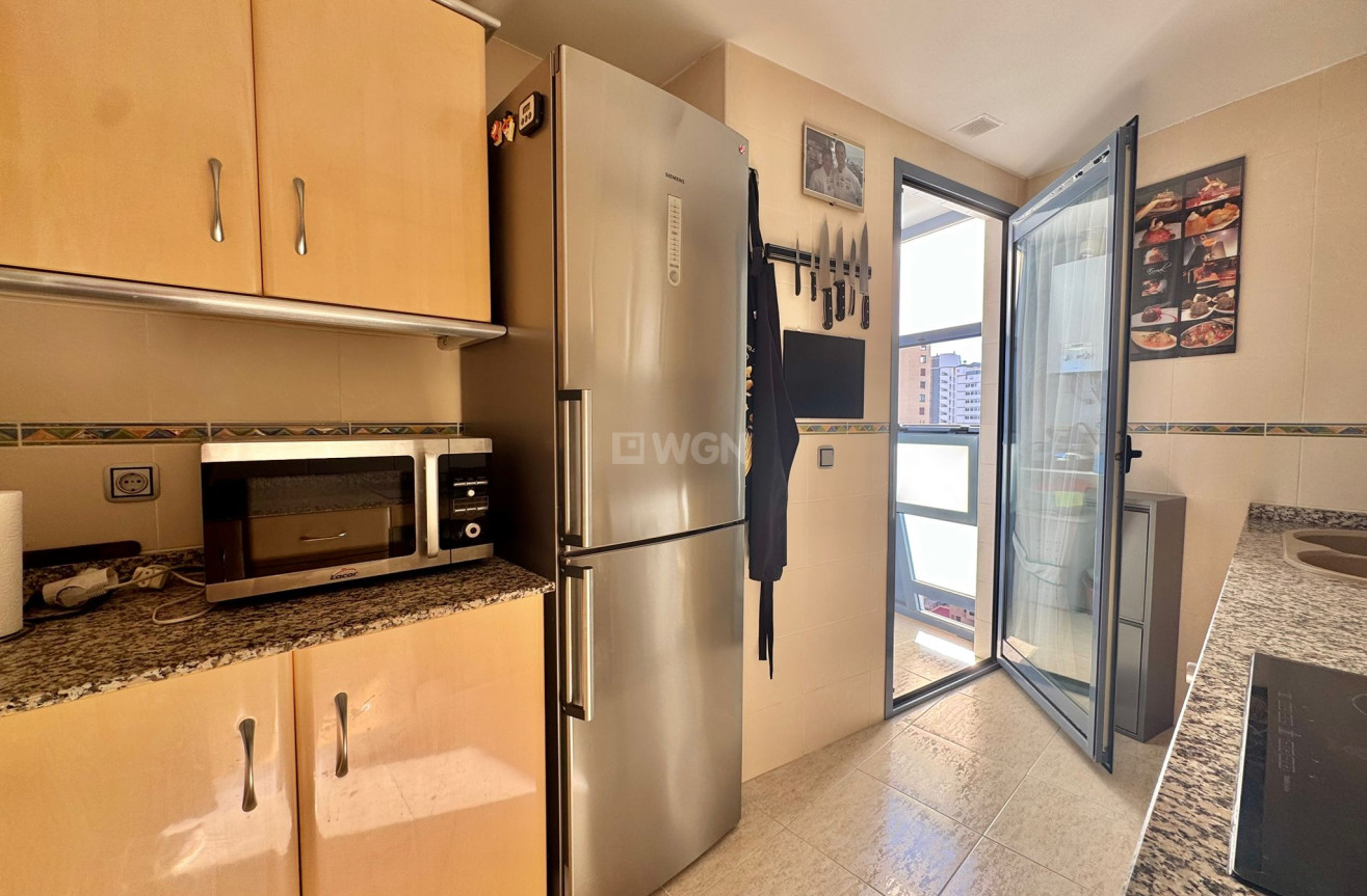 Odsprzedaż - Mieszkanie w bloku - Benidorm - Costa Blanca