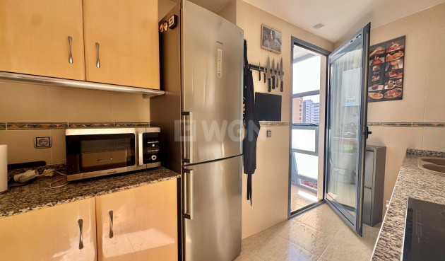 Odsprzedaż - Mieszkanie w bloku - Benidorm - Costa Blanca