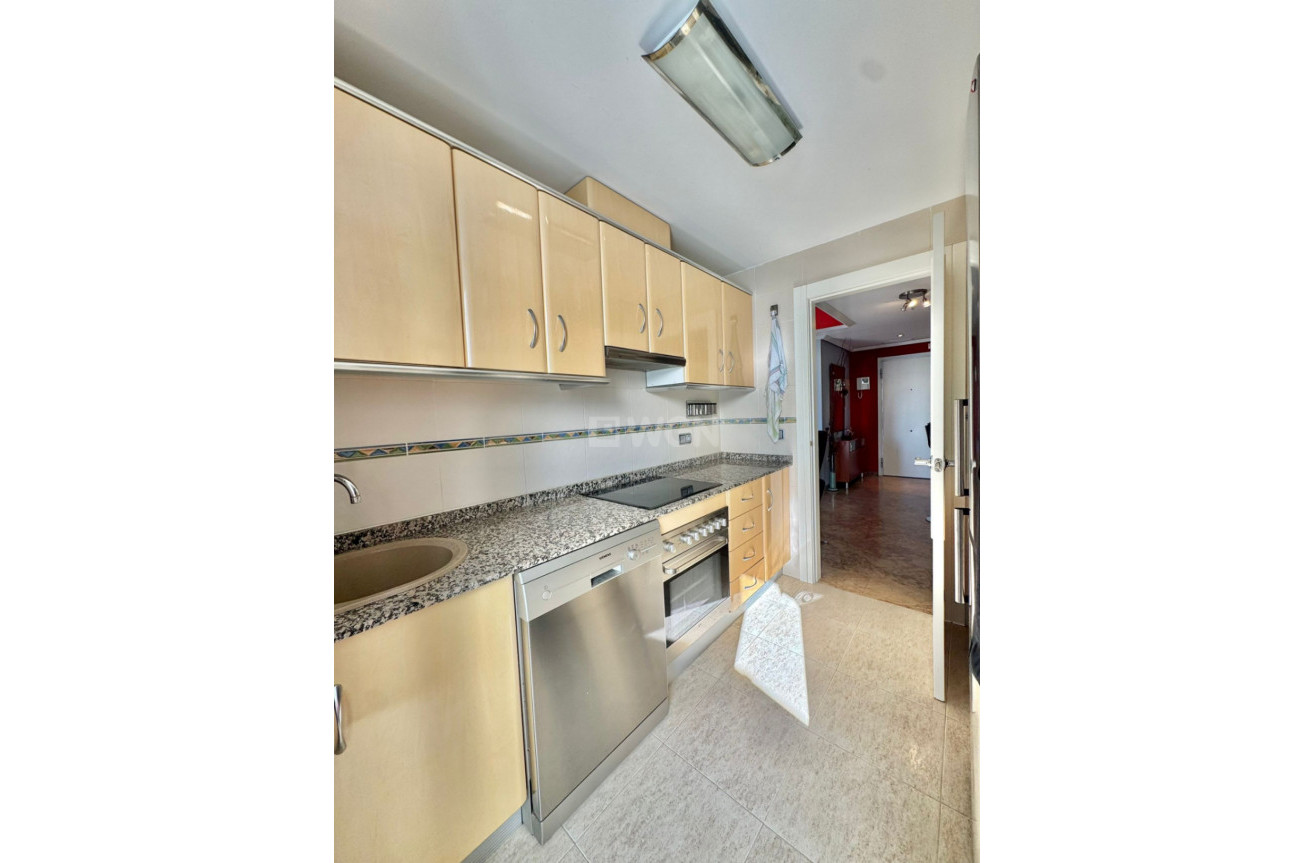 Odsprzedaż - Mieszkanie w bloku - Benidorm - Costa Blanca