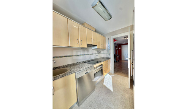 Odsprzedaż - Mieszkanie w bloku - Benidorm - Costa Blanca