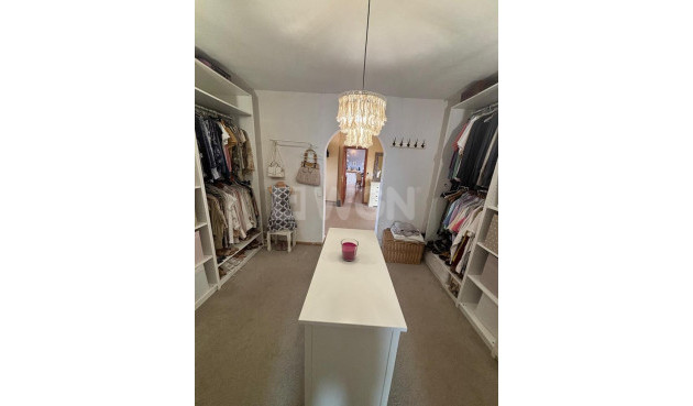 Resale - Villa - Dolores - Costa Blanca