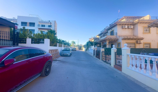 Odsprzedaż - Kamienica - Orihuela Costa - La Zenia