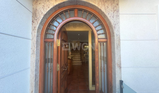 Odsprzedaż - Kamienica - Orihuela Costa - La Zenia