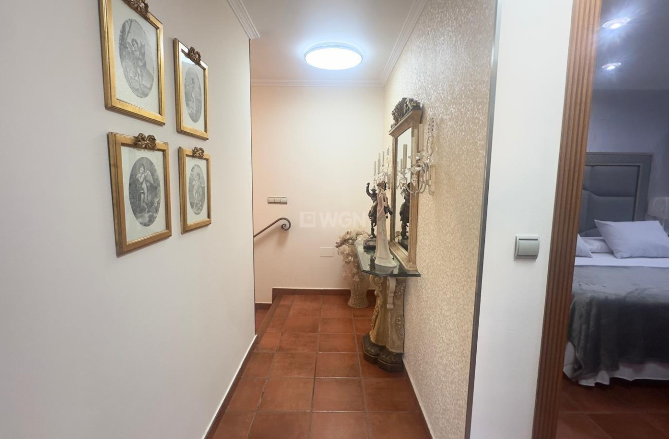 Odsprzedaż - Kamienica - Orihuela Costa - La Zenia