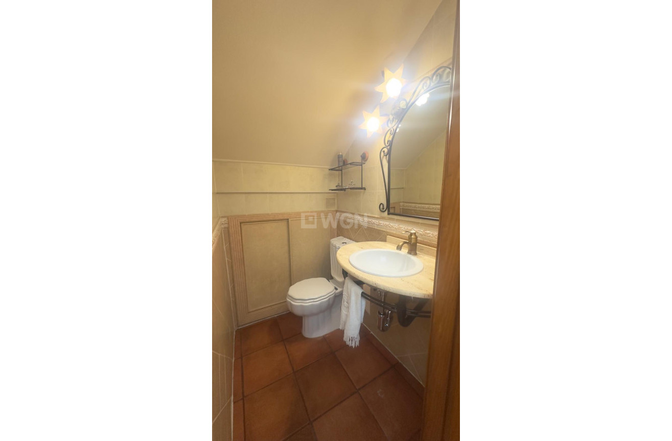 Odsprzedaż - Kamienica - Orihuela Costa - La Zenia