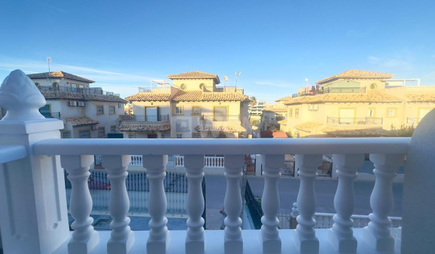 Odsprzedaż - Kamienica - Orihuela Costa - La Zenia