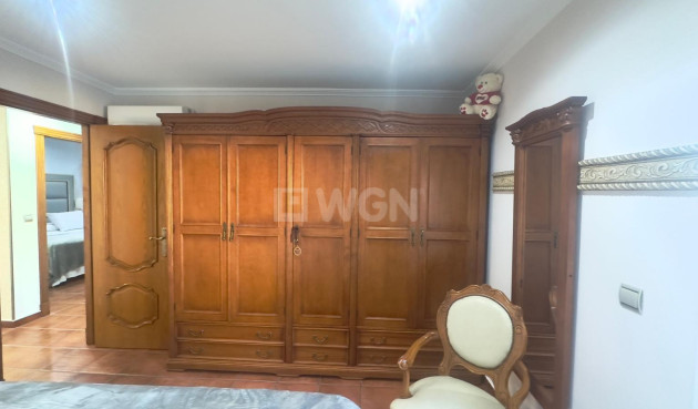 Odsprzedaż - Kamienica - Orihuela Costa - La Zenia