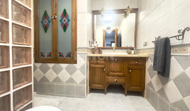 Odsprzedaż - Kamienica - Orihuela Costa - La Zenia