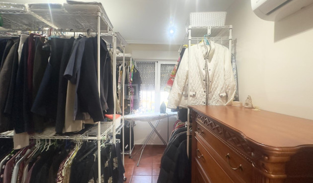 Odsprzedaż - Kamienica - Orihuela Costa - La Zenia