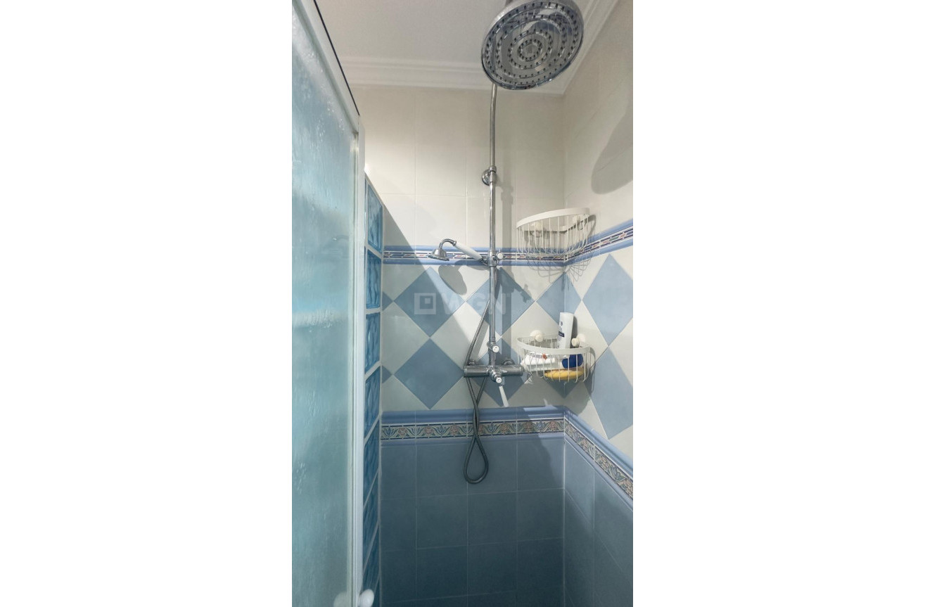 Odsprzedaż - Kamienica - Orihuela Costa - La Zenia