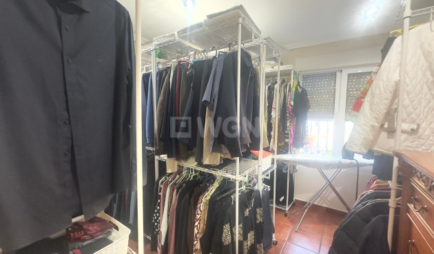 Odsprzedaż - Kamienica - Orihuela Costa - La Zenia