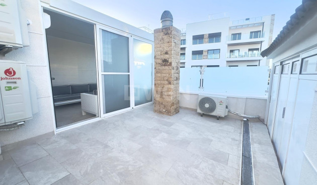 Odsprzedaż - Kamienica - Orihuela Costa - La Zenia