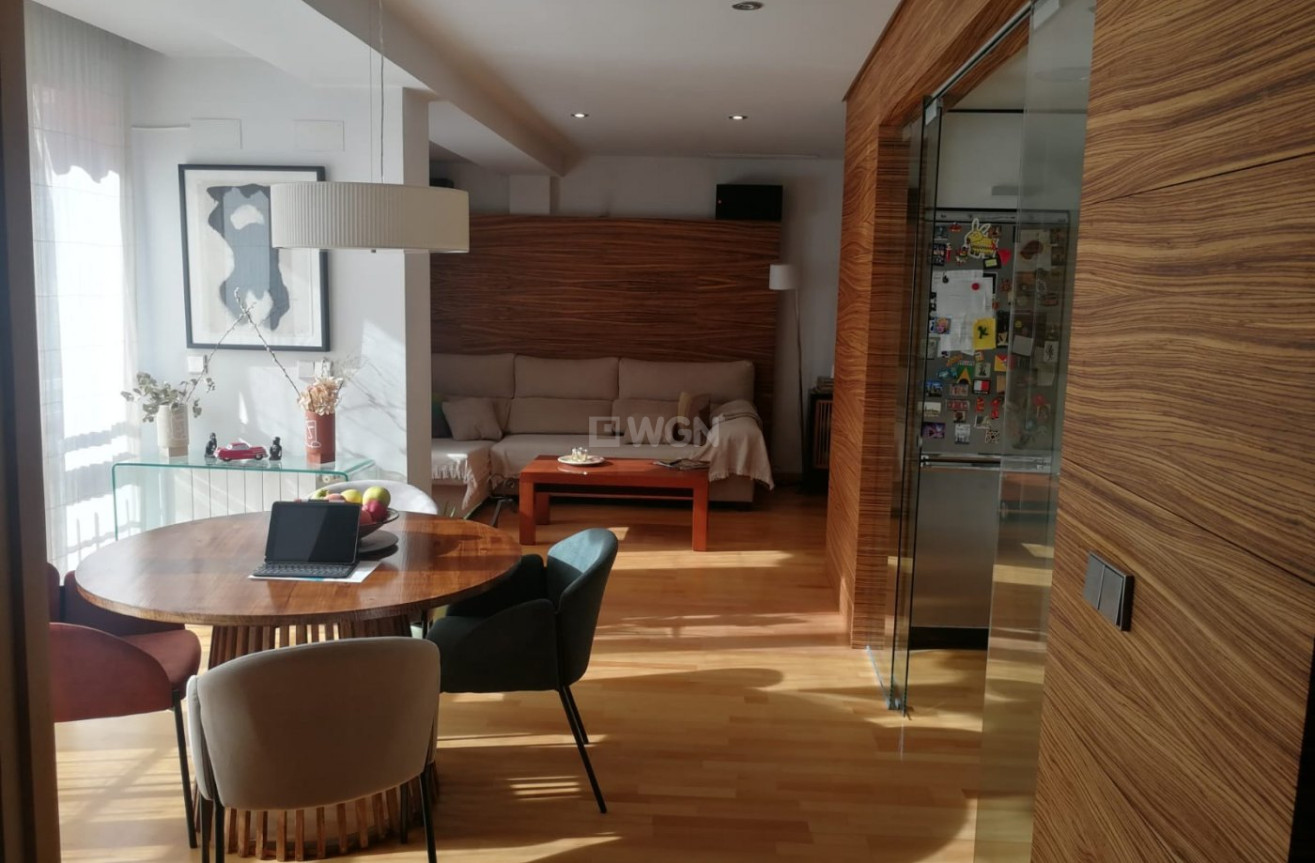 Odsprzedaż - Mieszkanie w bloku - Murcia