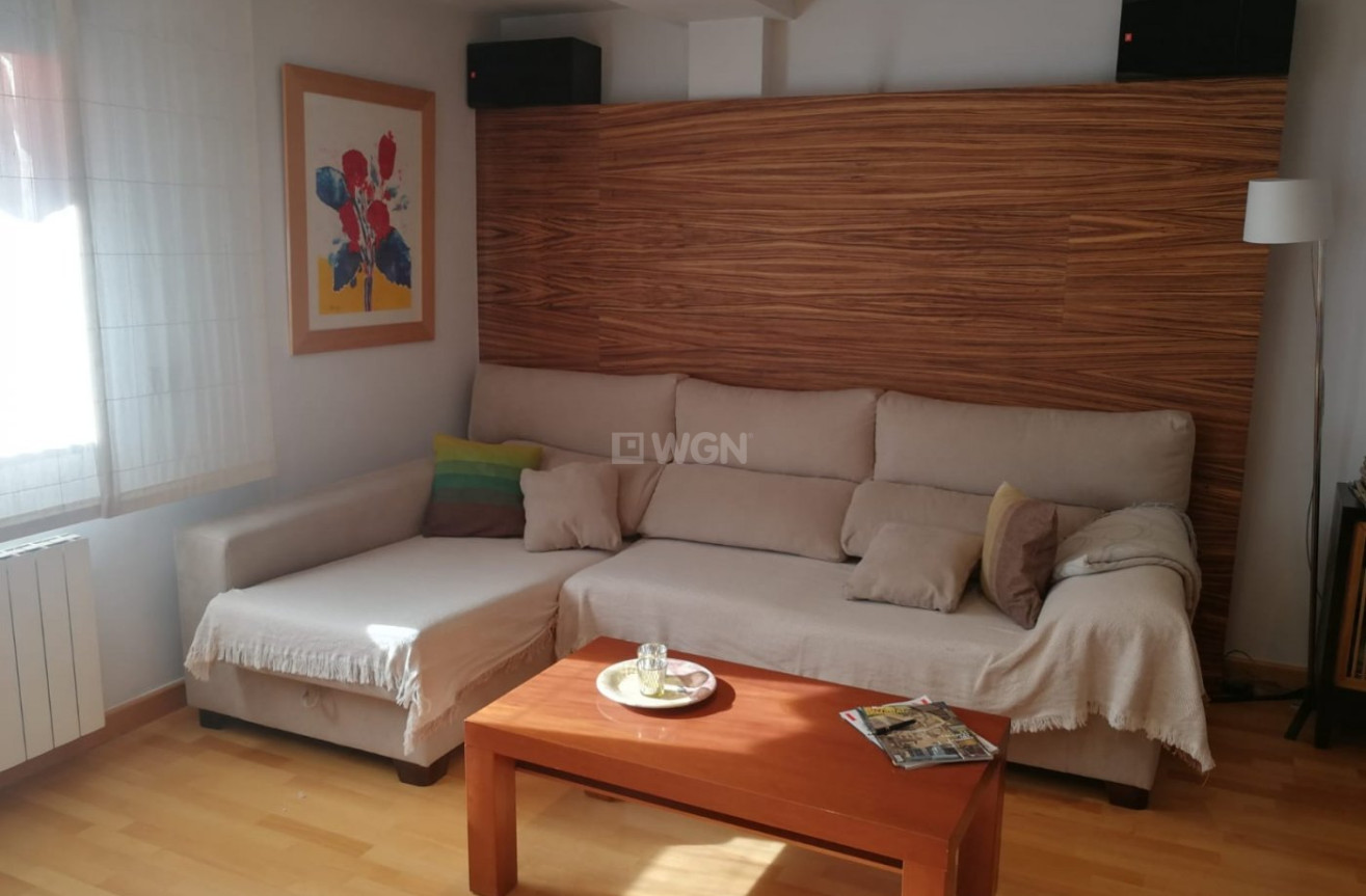 Odsprzedaż - Mieszkanie w bloku - Murcia