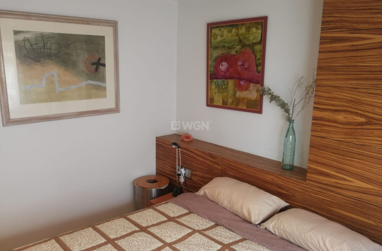 Odsprzedaż - Mieszkanie w bloku - Murcia