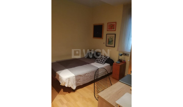 Odsprzedaż - Mieszkanie w bloku - Murcia