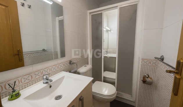 Resale - Apartment / flat - Torrevieja - Parque Las Naciones