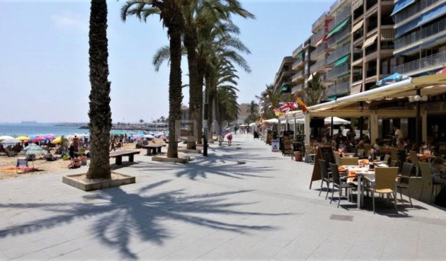 Reventa - Apartamento / piso - Torrevieja - Playa del Cura