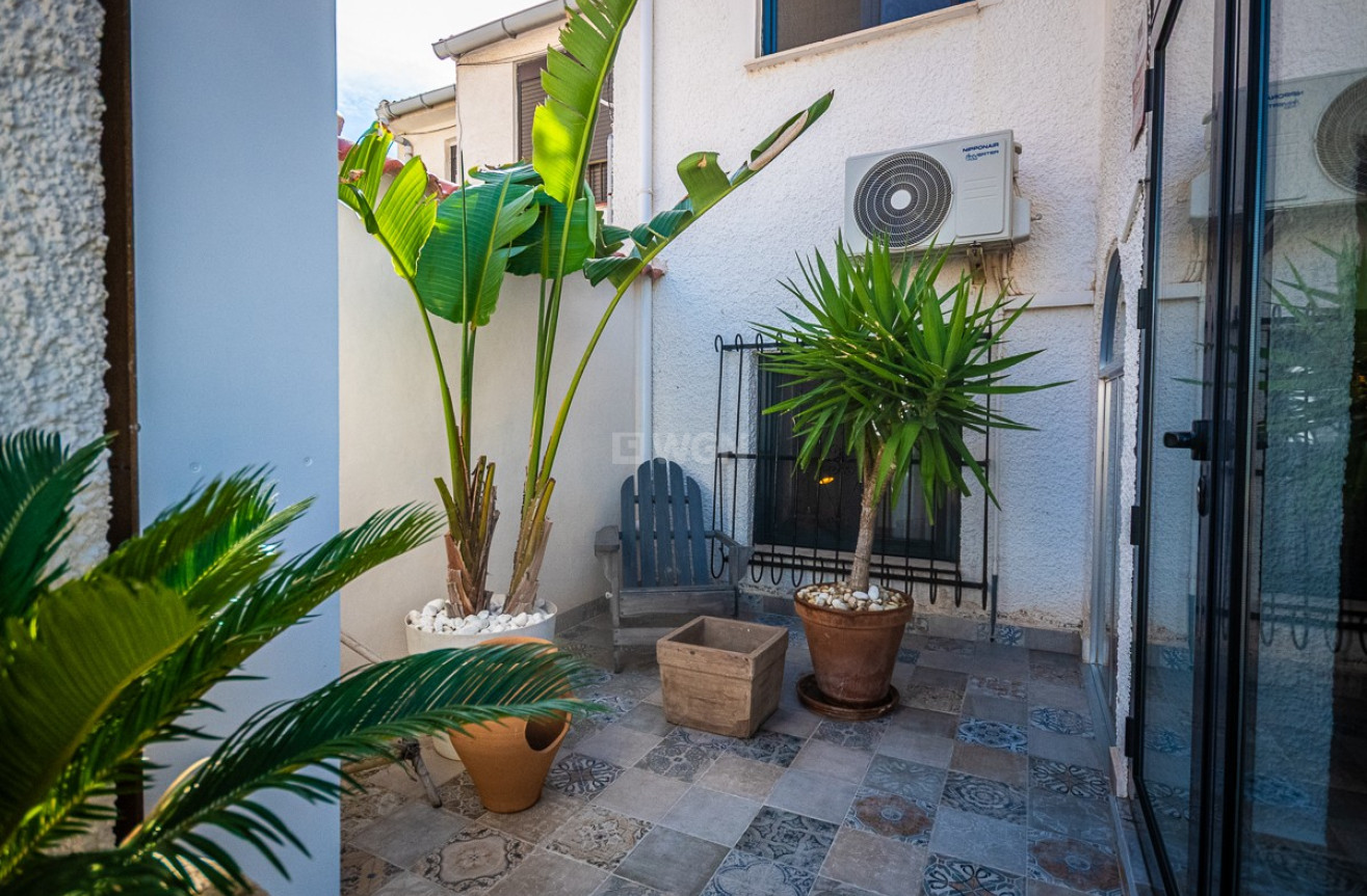 Resale - Apartment / flat - Torrevieja - Costa Blanca