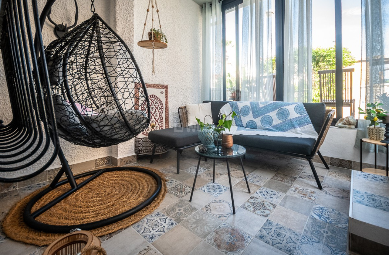 Resale - Apartment / flat - Torrevieja - Costa Blanca