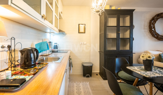 Resale - Apartment / flat - Torrevieja - Costa Blanca