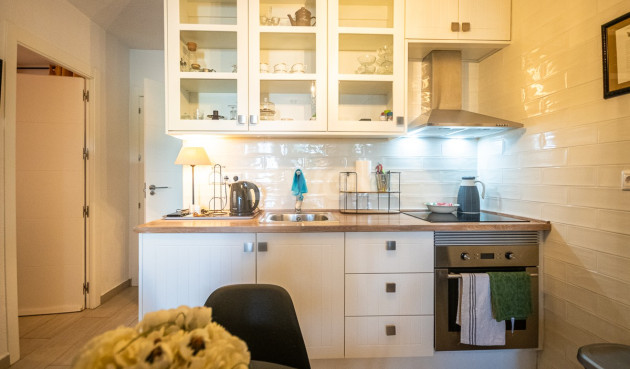 Resale - Apartment / flat - Torrevieja - Costa Blanca