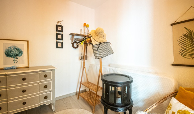 Resale - Apartment / flat - Torrevieja - Costa Blanca