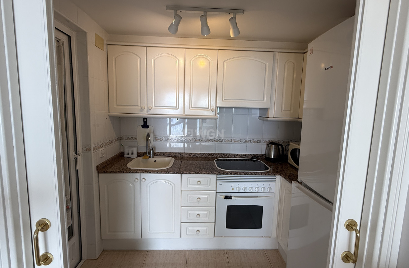 Resale - Apartment / flat - Benidorm - Costa Blanca