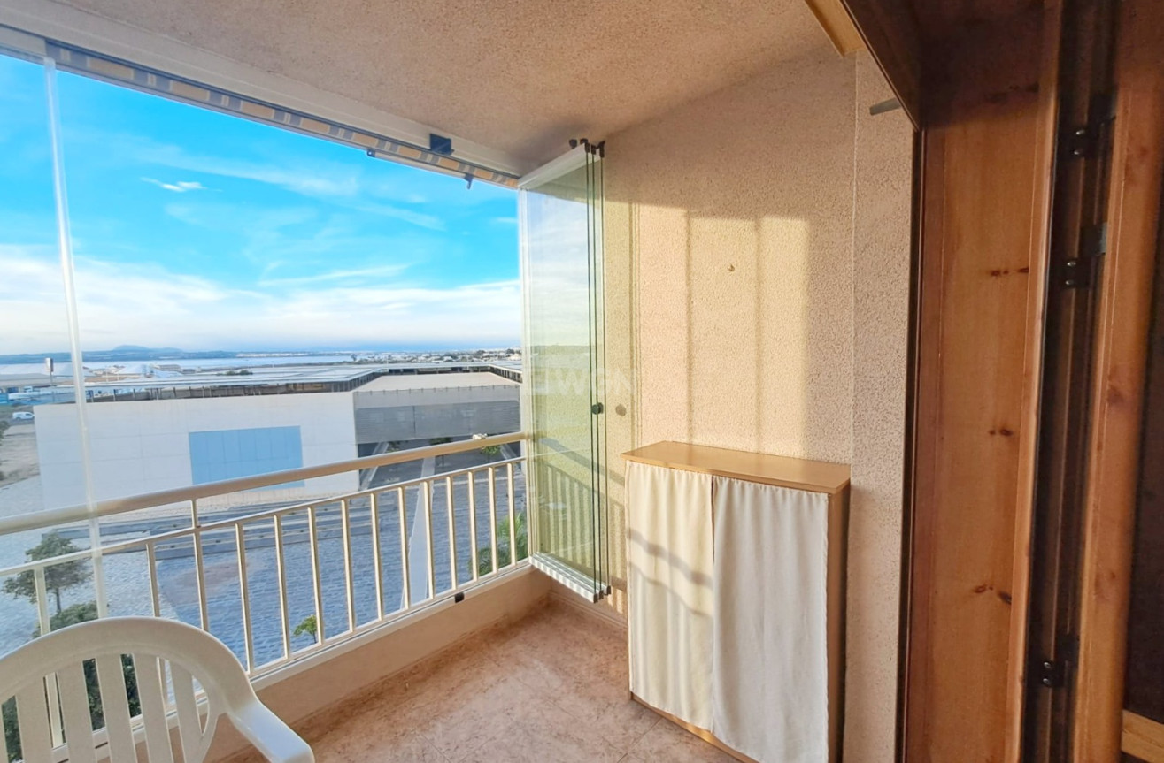Resale - Apartment / flat - Torrevieja - Costa Blanca