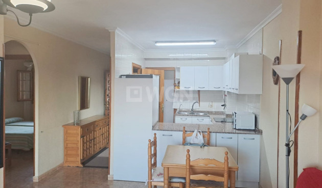 Resale - Apartment / flat - Torrevieja - Costa Blanca