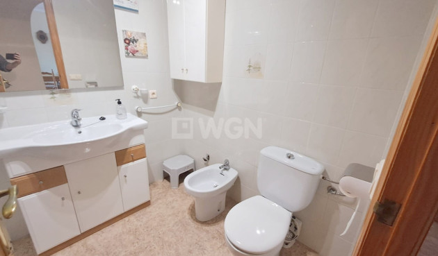 Resale - Apartment / flat - Torrevieja - Costa Blanca