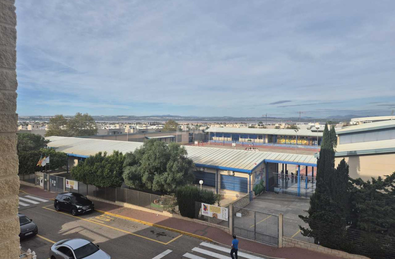 Resale - Apartment / flat - Torrevieja - Costa Blanca