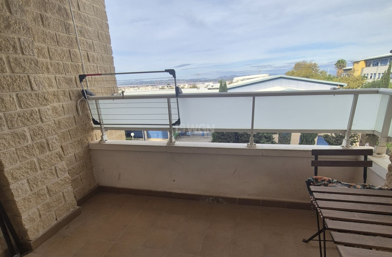 Resale - Apartment / flat - Torrevieja - Costa Blanca