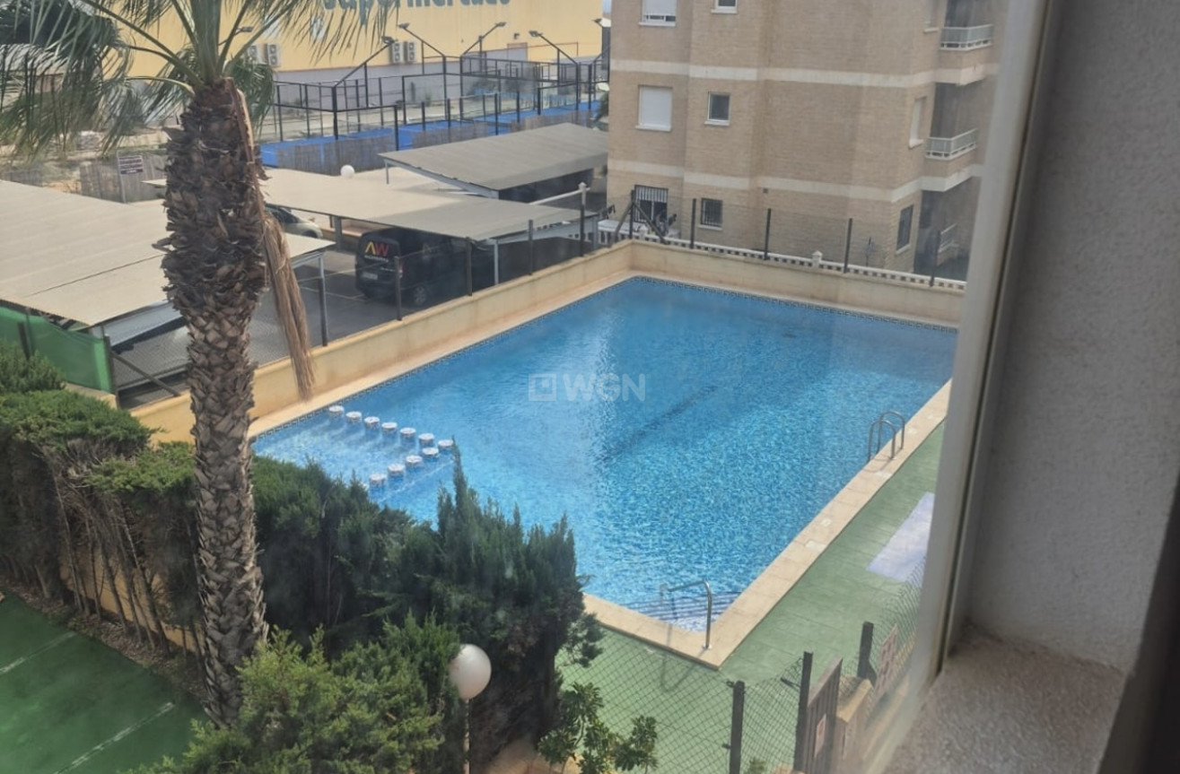 Resale - Apartment / flat - Torrevieja - Costa Blanca