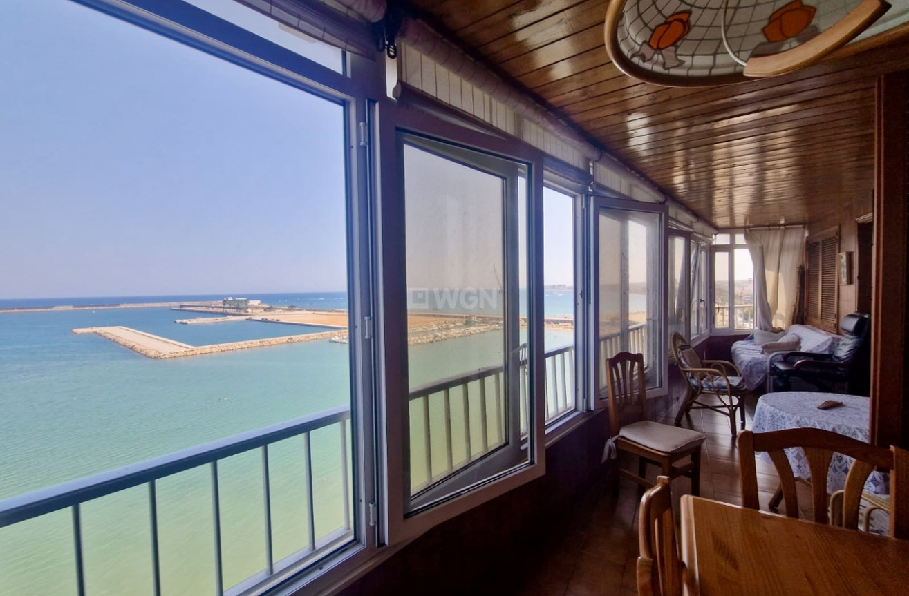 Resale - Apartment / flat - Torrevieja - Costa Blanca