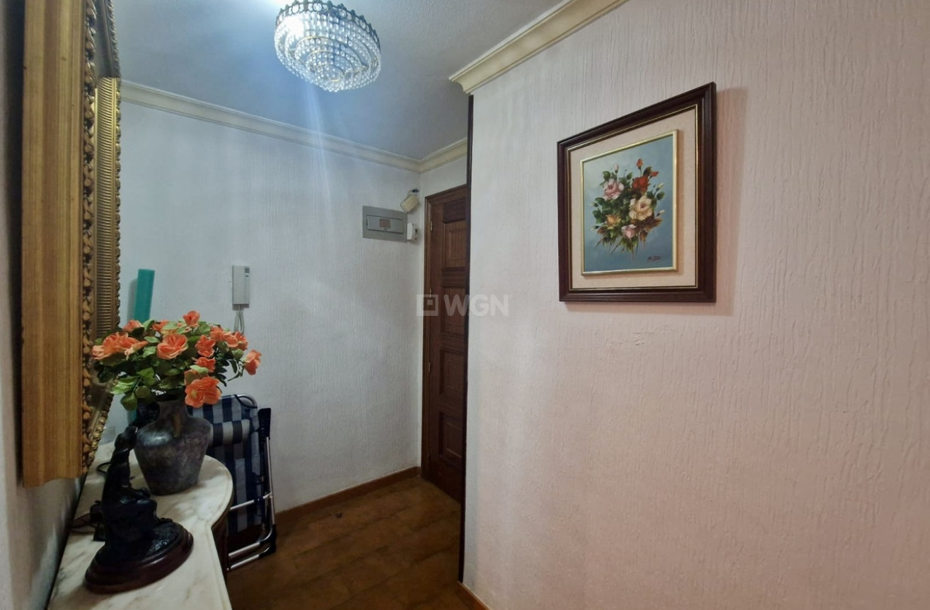 Resale - Apartment / flat - Torrevieja - Costa Blanca