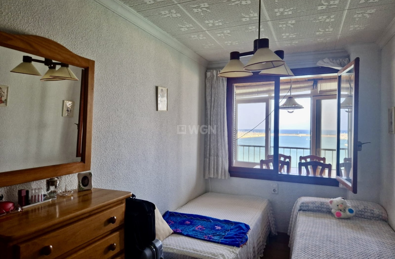 Resale - Apartment / flat - Torrevieja - Costa Blanca