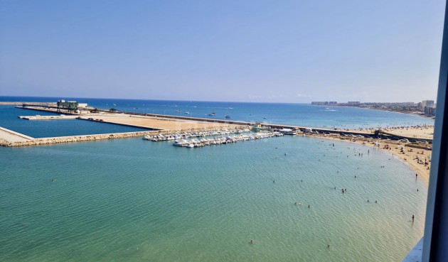 Resale - Apartment / flat - Torrevieja - Costa Blanca