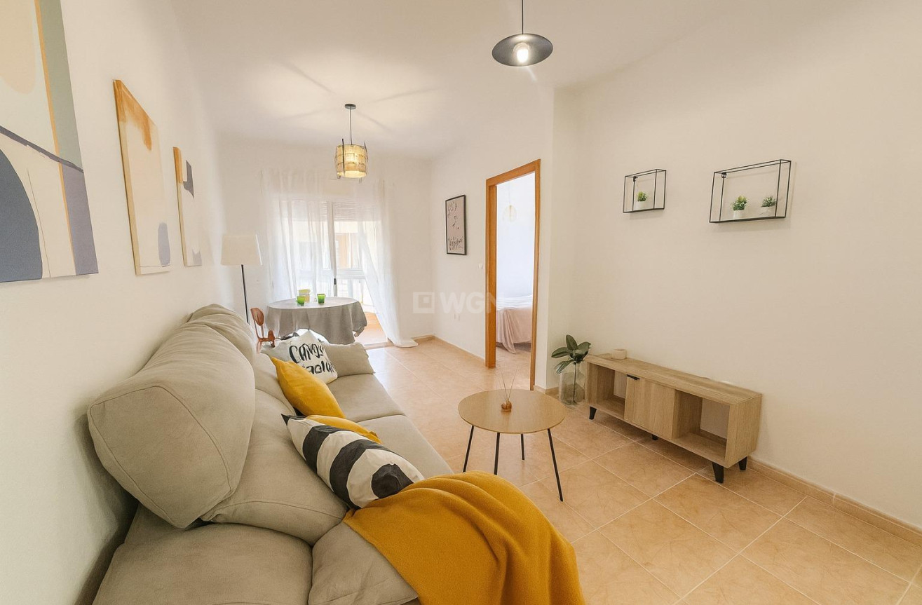 Resale - Apartment / flat - Torrevieja - PARQUE DE LAS NACIONES