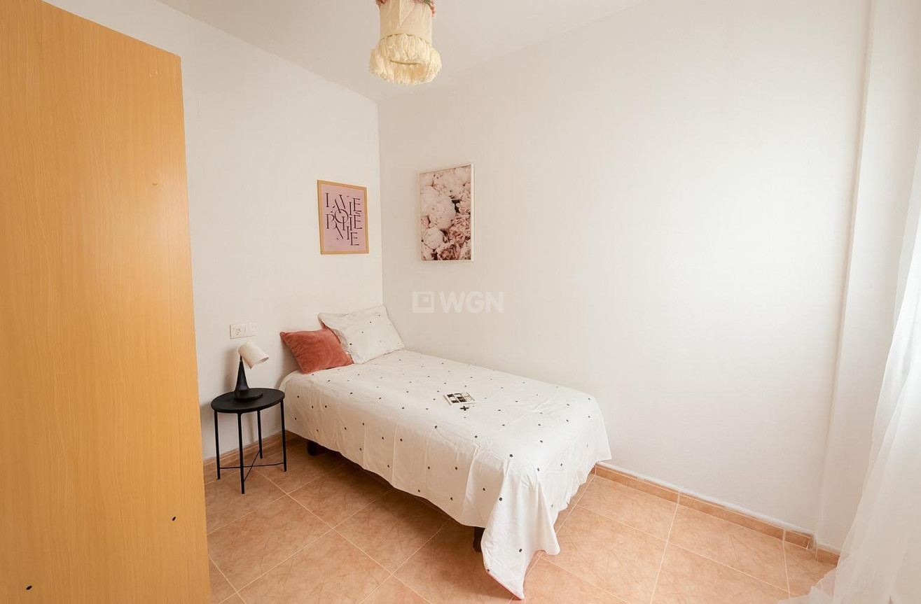 Resale - Apartment / flat - Torrevieja - PARQUE DE LAS NACIONES