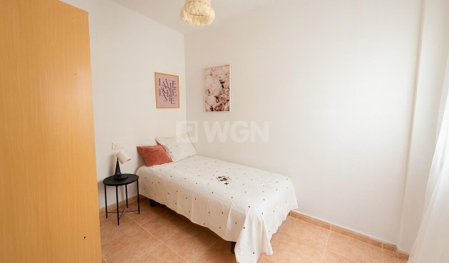 Resale - Apartment / flat - Torrevieja - PARQUE DE LAS NACIONES