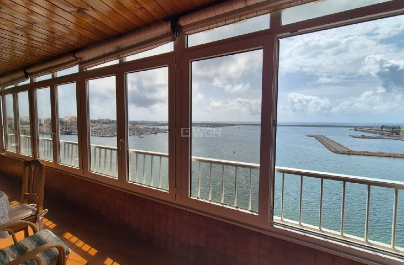 Resale - Apartment / flat - Torrevieja - Costa Blanca