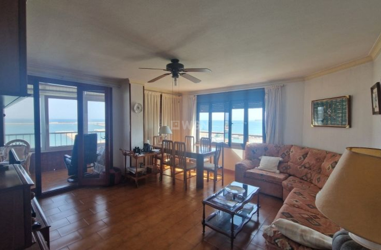 Resale - Apartment / flat - Torrevieja - Costa Blanca