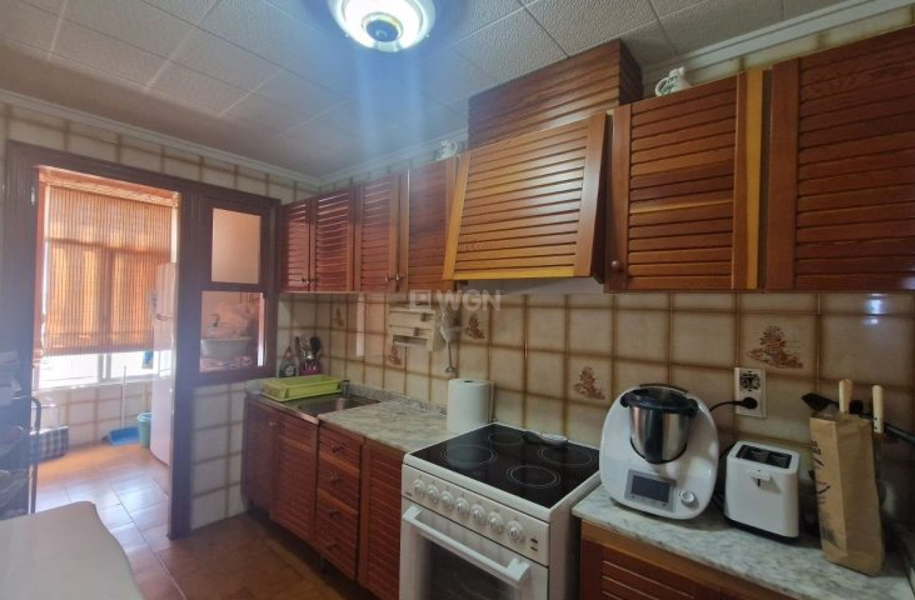 Resale - Apartment / flat - Torrevieja - Costa Blanca