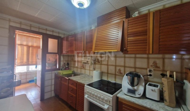 Resale - Apartment / flat - Torrevieja - Costa Blanca