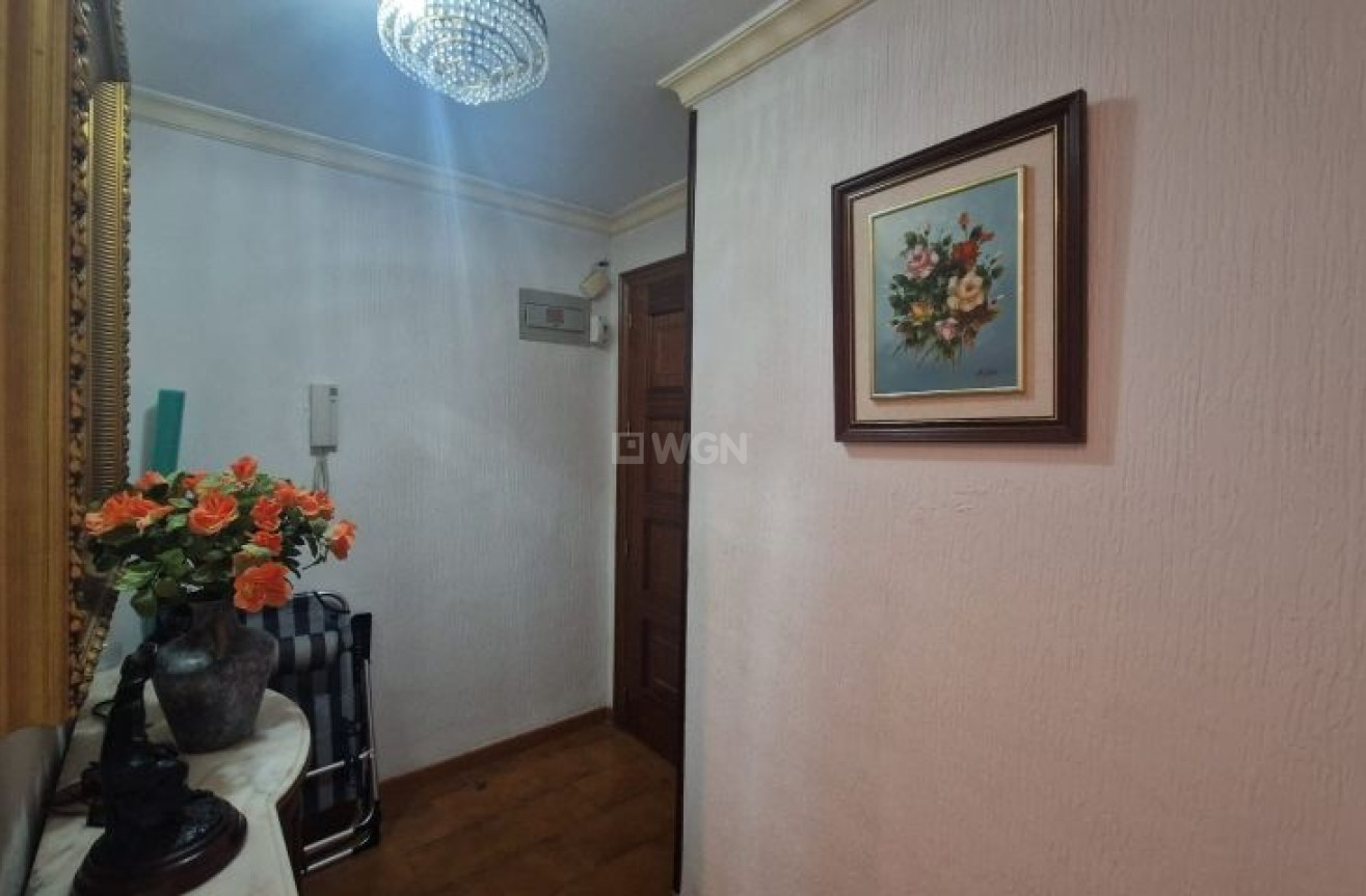 Resale - Apartment / flat - Torrevieja - Costa Blanca